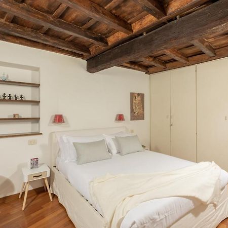 Iflat Comfy Apartament In Campo De' Fiori โรม ภายนอก รูปภาพ