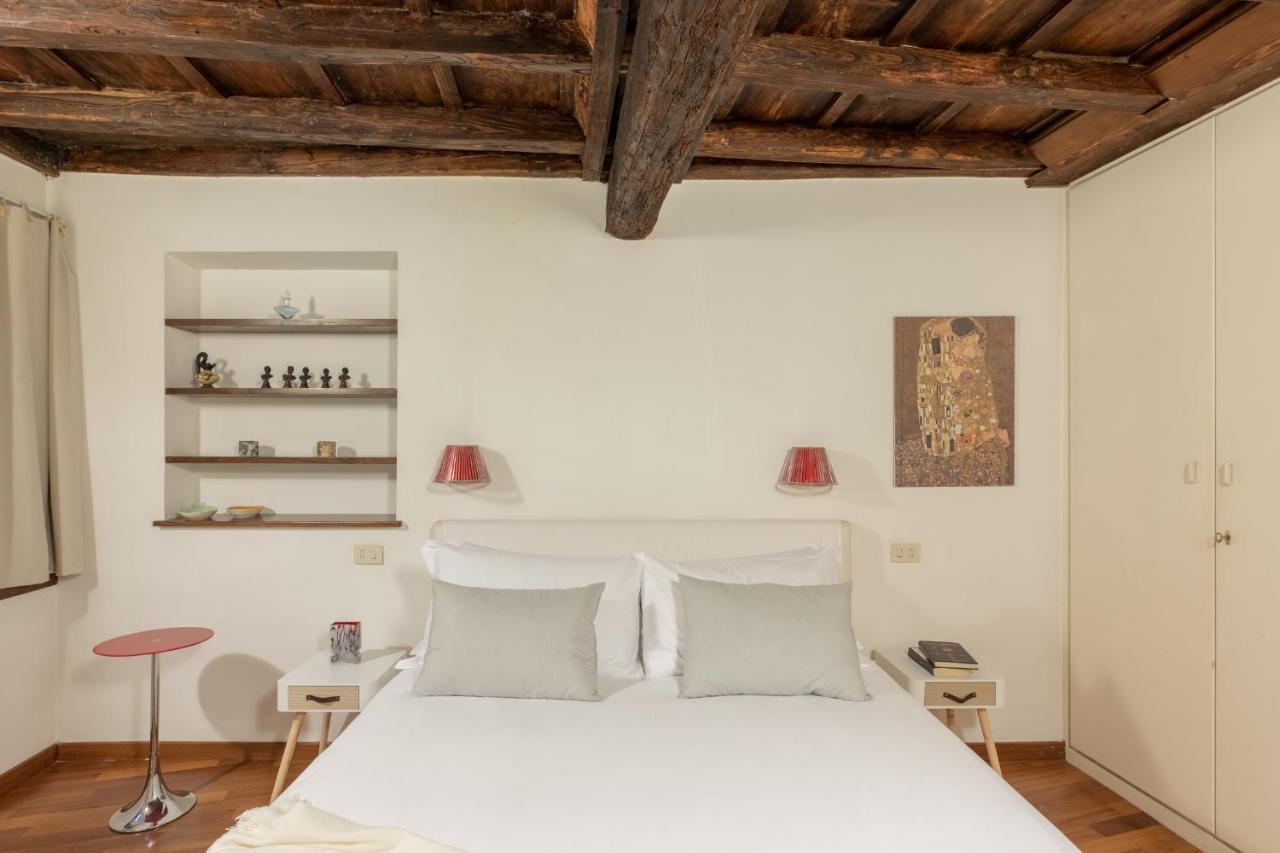 Iflat Comfy Apartament In Campo De' Fiori โรม ภายนอก รูปภาพ