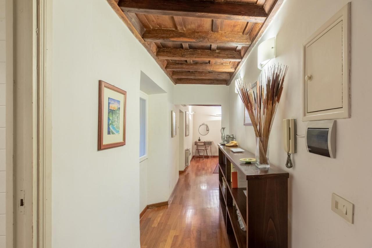 Iflat Comfy Apartament In Campo De' Fiori โรม ภายนอก รูปภาพ